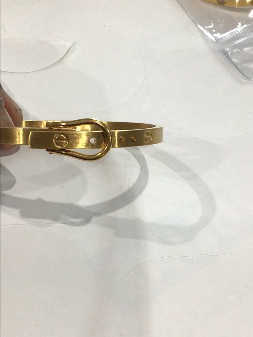 sss buckle bangle